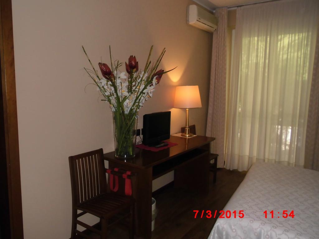 Albergo Ponte Vecchio Cernobbio Room photo