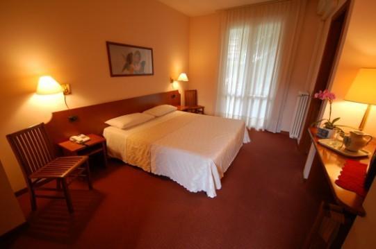 Albergo Ponte Vecchio Cernobbio Exterior photo